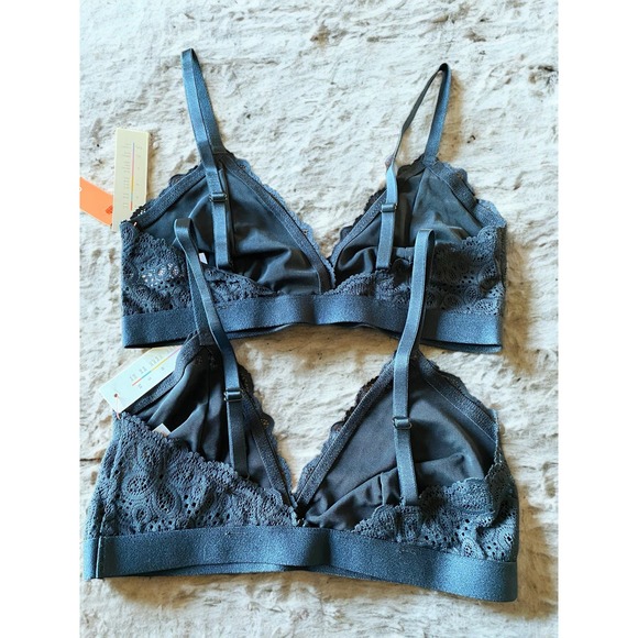 Set of 2 Colsie Women's Lace Triangle Bralette Black Size Medium  NWT - Picture 4 of 8